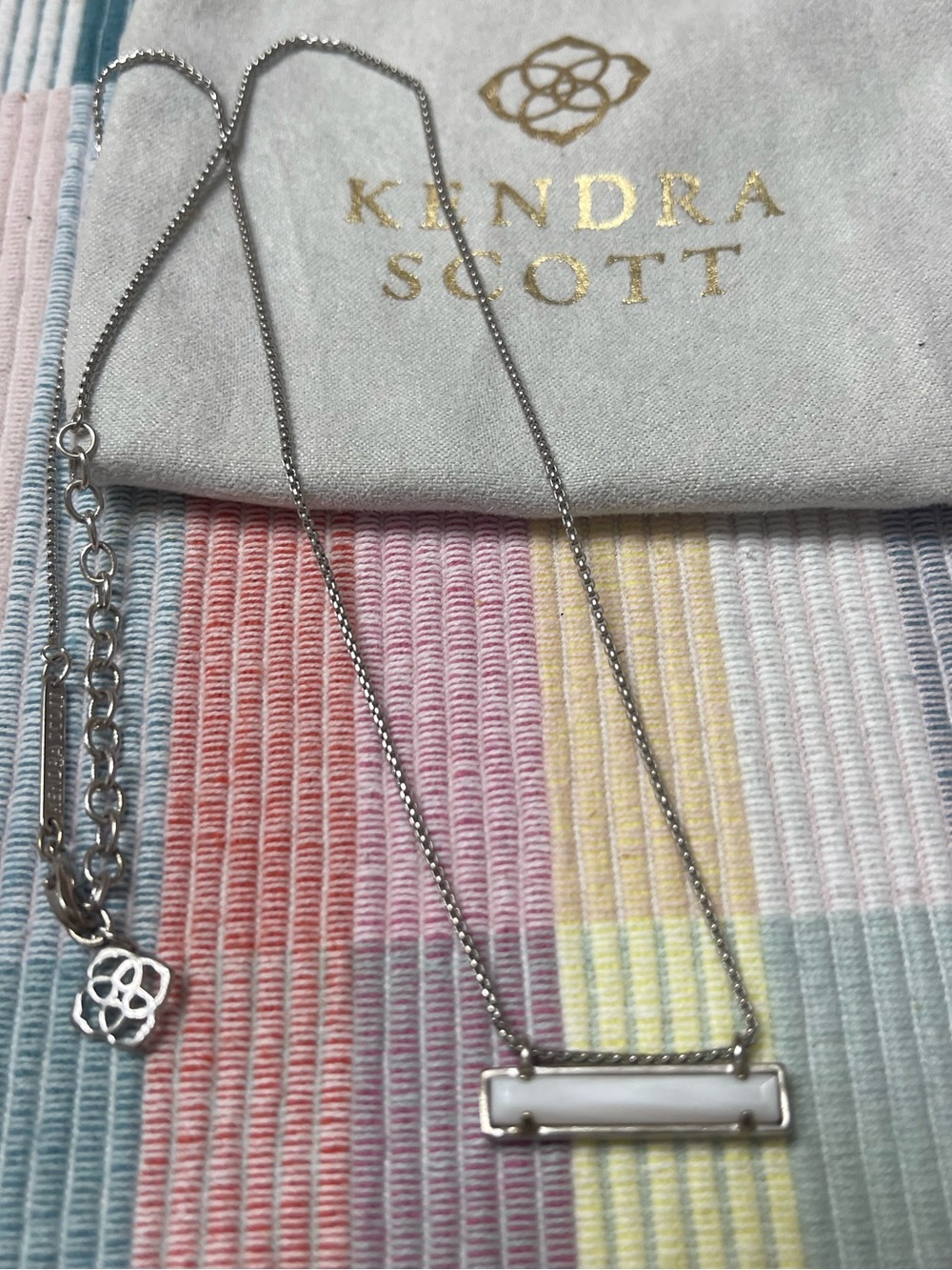 Kendra Scott | Leanor Adjustable Length Bar Pendant Necklace